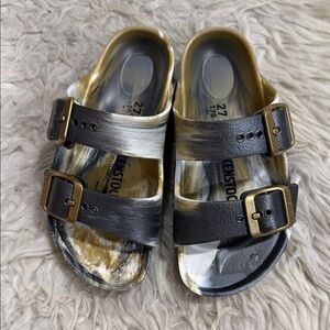 Birkenstock‎ Arizona EVA Gold Gray
Marbled Sandals Size 27 EU 9/9.5 Kids Unisex